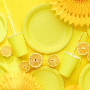 YELLOW